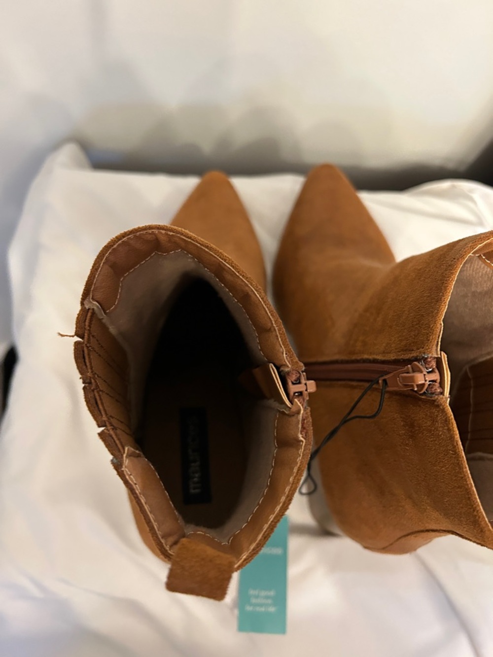 Maurice’s Women's Pointed Toe Suede Ankle Boots - Tan size 9 - Picture 4 of 5